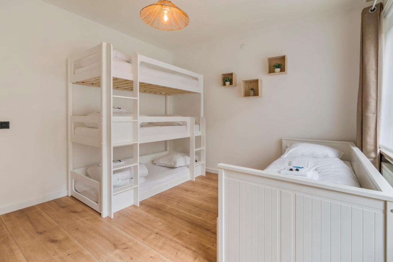 Ruim En Warm Appartement In De Winkelstraat Van Oostende Екстериор снимка