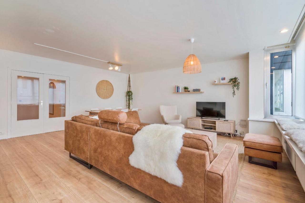 Ruim En Warm Appartement In De Winkelstraat Van Oostende Екстериор снимка
