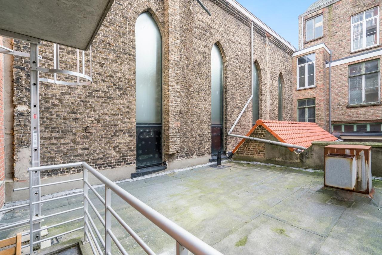 Ruim En Warm Appartement In De Winkelstraat Van Oostende Екстериор снимка