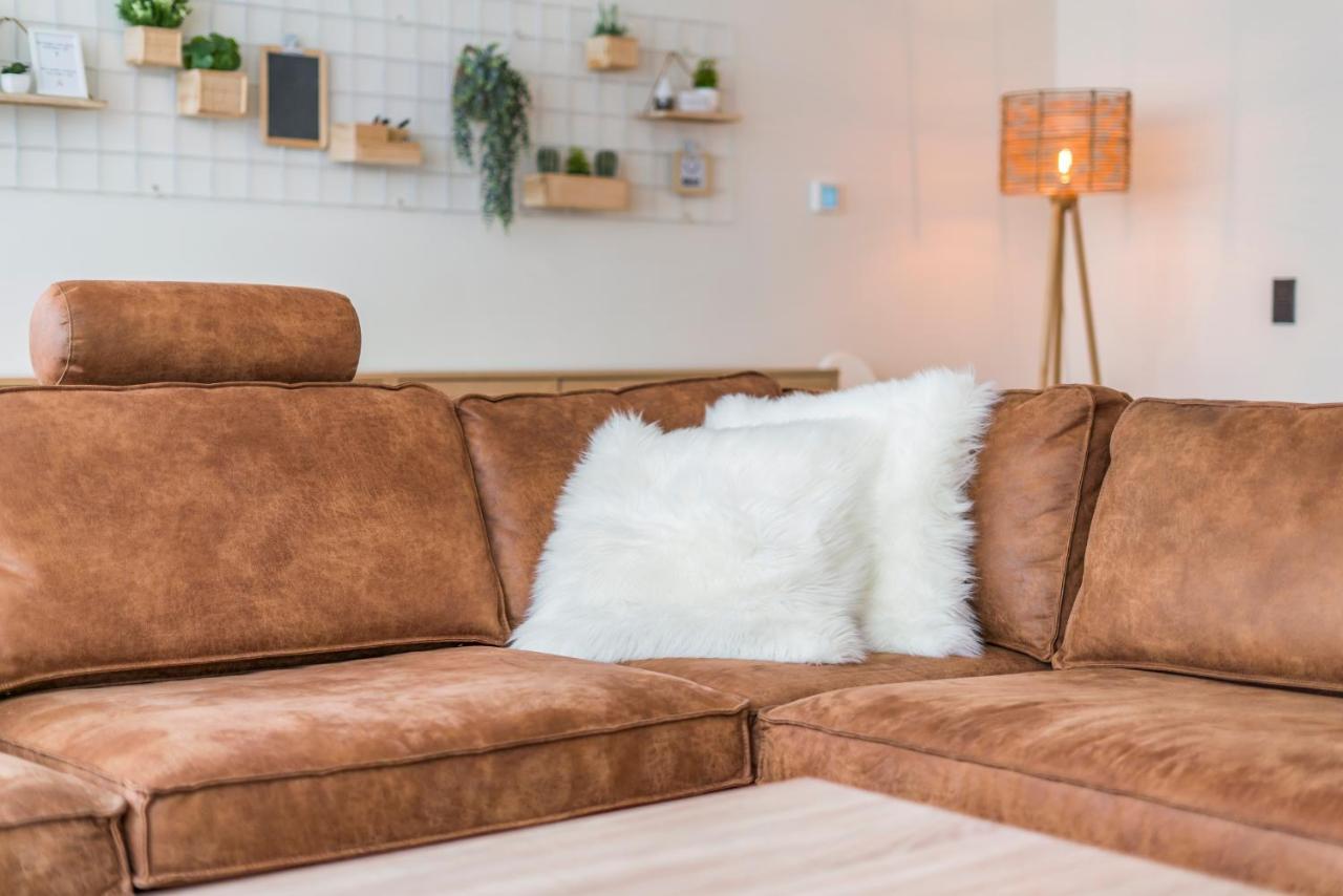 Ruim En Warm Appartement In De Winkelstraat Van Oostende Екстериор снимка