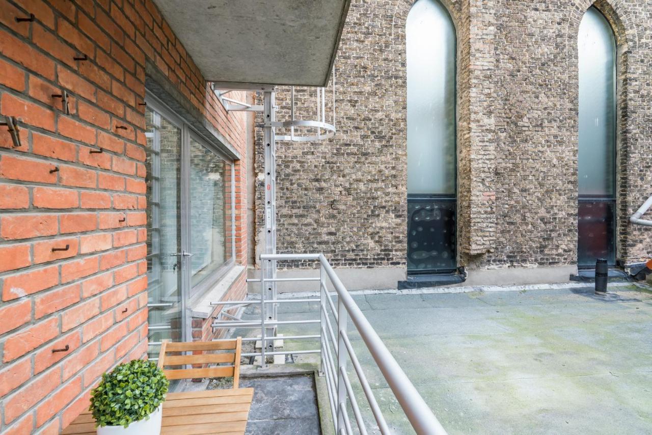 Ruim En Warm Appartement In De Winkelstraat Van Oostende Екстериор снимка
